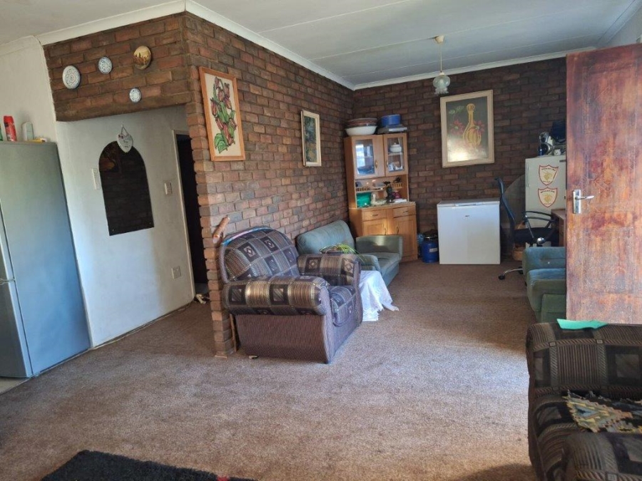 Commercial Property for Sale in Zuurplaat A H North West